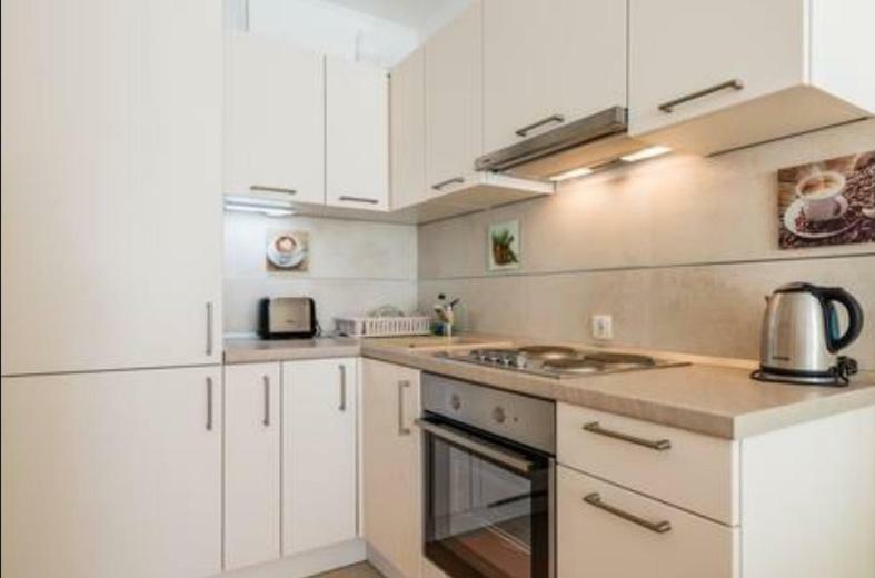 Ferienwohnung Granny Mira Omiš Exterior foto
